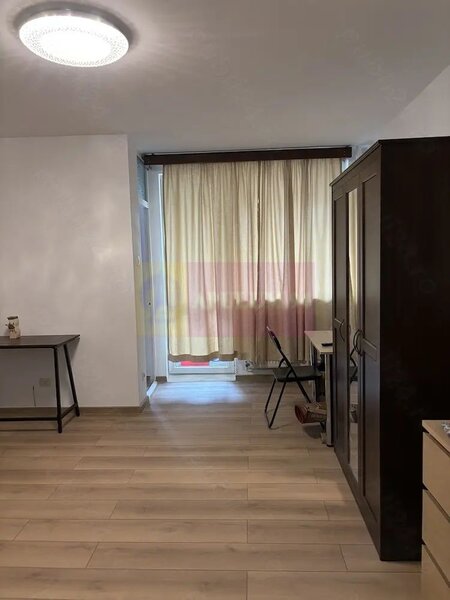 Garsoniera renovata de vanzare   Vitan, zona Stadion Olimpia